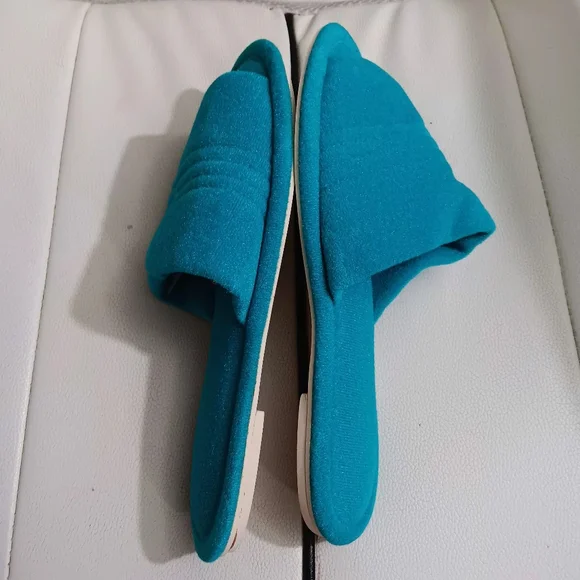 60s Vintage Vanity Fair Satin Slippers Blue Teal NWOT - Picture 2 of 6